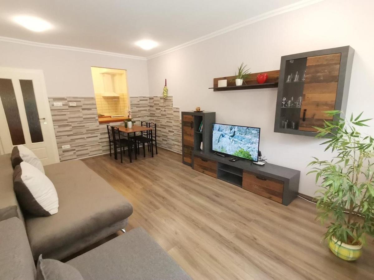 Carpe Diem Apartment Hajdúszoboszló Eksteriør bilde