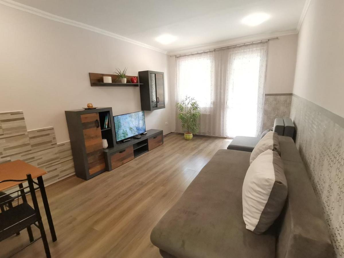 Carpe Diem Apartment Hajdúszoboszló Eksteriør bilde
