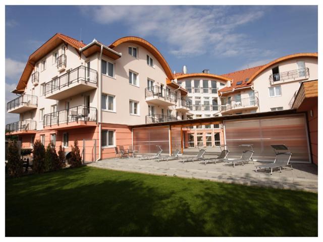 Carpe Diem Apartment Hajdúszoboszló Eksteriør bilde